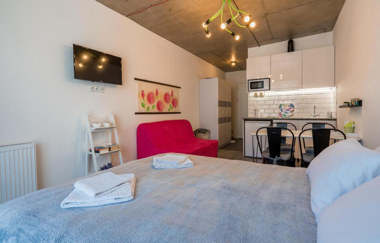 Loft1 Apartment 302 グダウリ エクステリア 写真