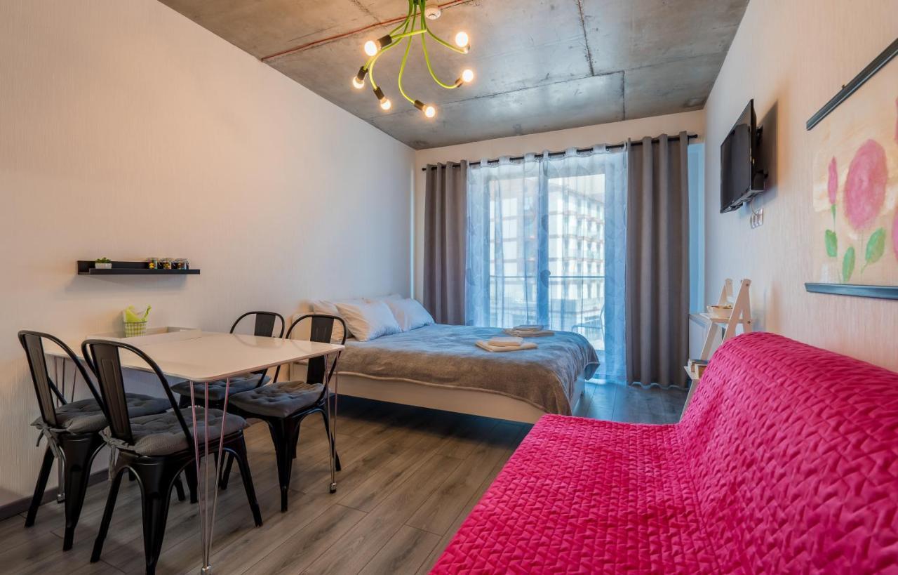 Loft1 Apartment 302 グダウリ エクステリア 写真