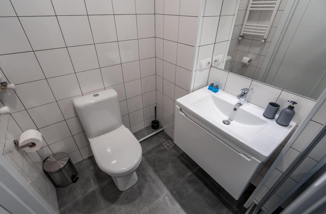 Loft1 Apartment 302 グダウリ エクステリア 写真