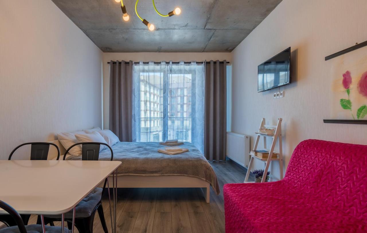 Loft1 Apartment 302 グダウリ エクステリア 写真